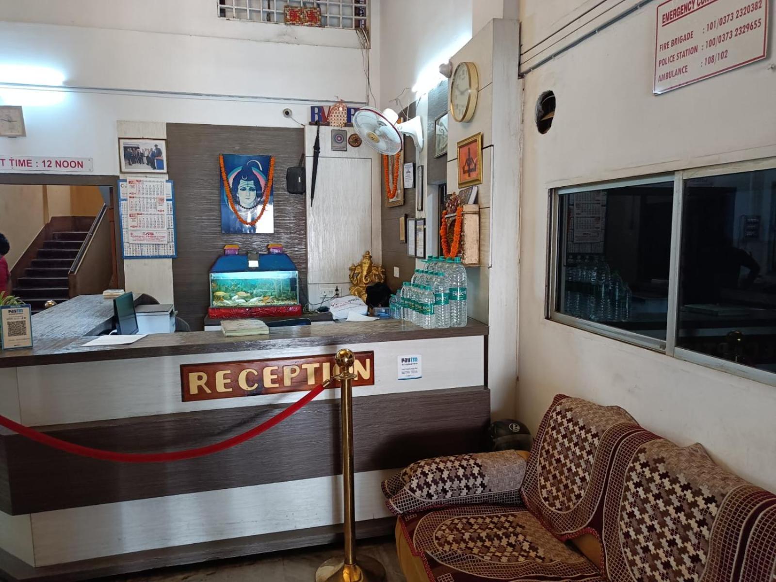 Kusum Hotel Dibrugarh Luaran gambar